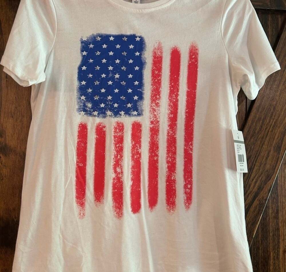 Liberty Park American Flag Graphic Short Sleeve T-Shirt Bright White